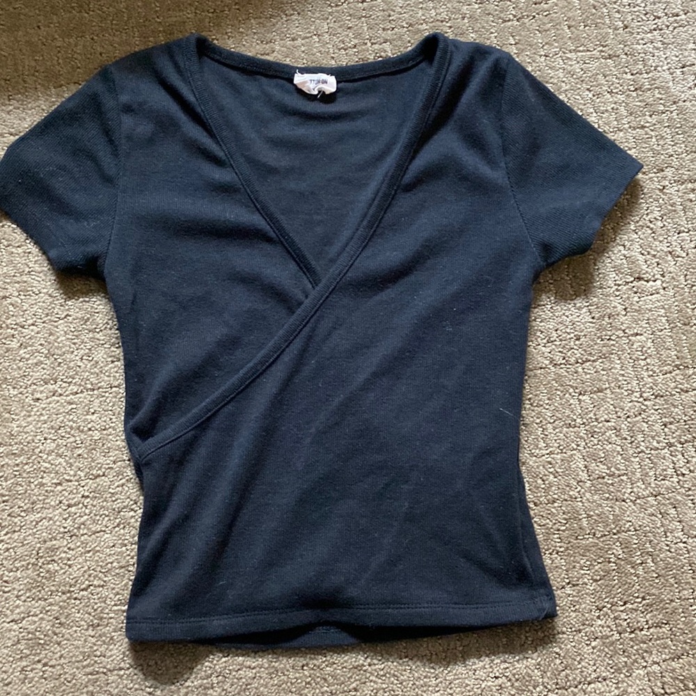Black shirt